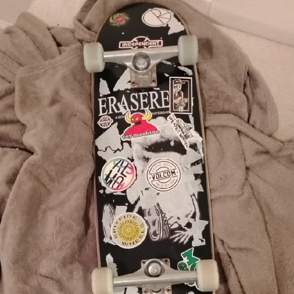 Heroin EraserEgg Skateboard
